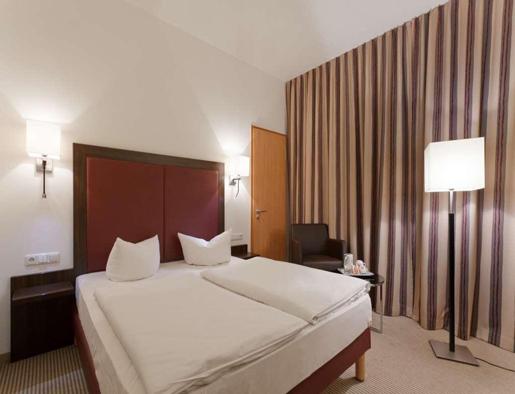 فندق فندق أزيموت ميونيخ الغرفة الصورة